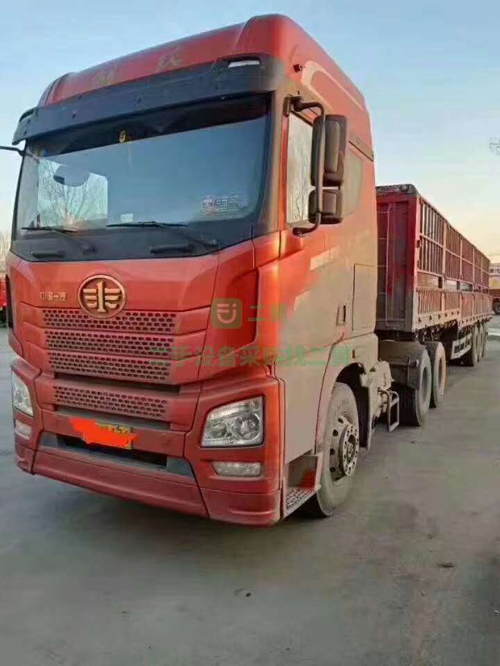 急售二手牽引車解放420馬力雙驅國五可過戶