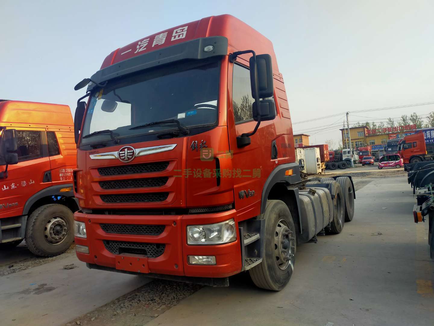出售牽引車 手續齊全 二手青島解放牽引車
