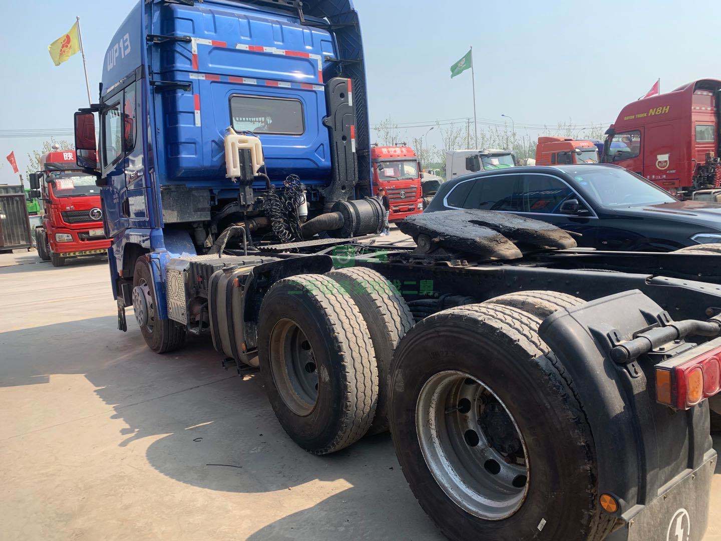 出售17年5月德龍X3000牽引車，500馬力濰柴發動機，國五排放