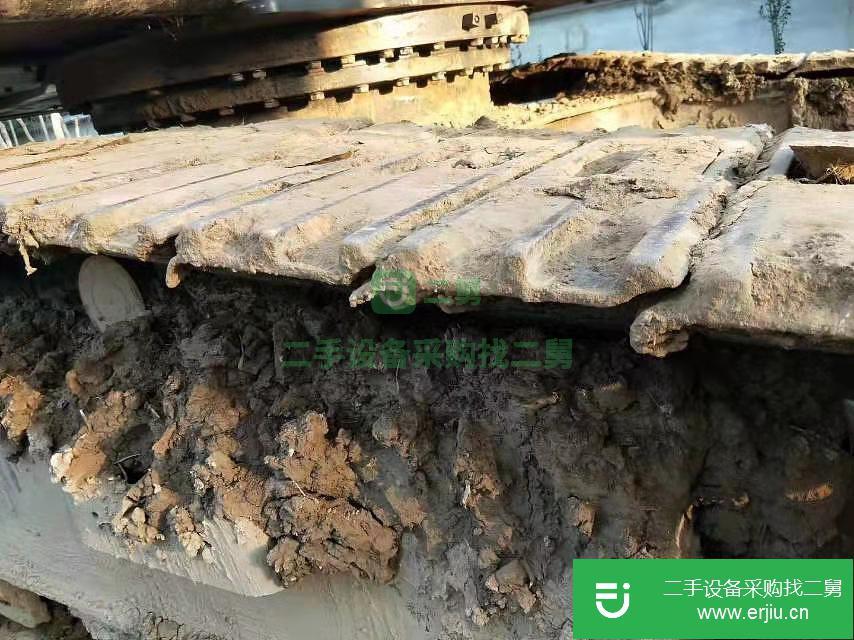 二手一215C-9二手挖掘機，車況精品，價格美麗 全款購車，手續齊全