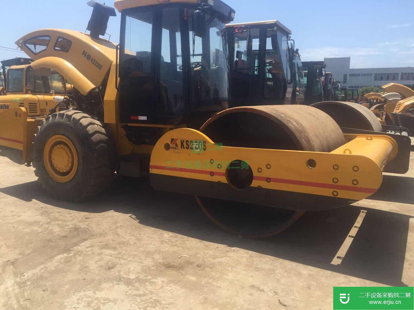 二手壓路機出售20噸22噸配德國撒奧泵