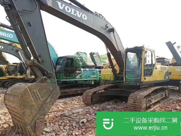 沃爾沃240挖掘機低價轉讓!