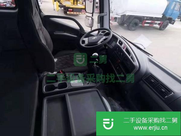 福田歐馬可保鮮.肉鉤冷藏車低價(jià)出售
