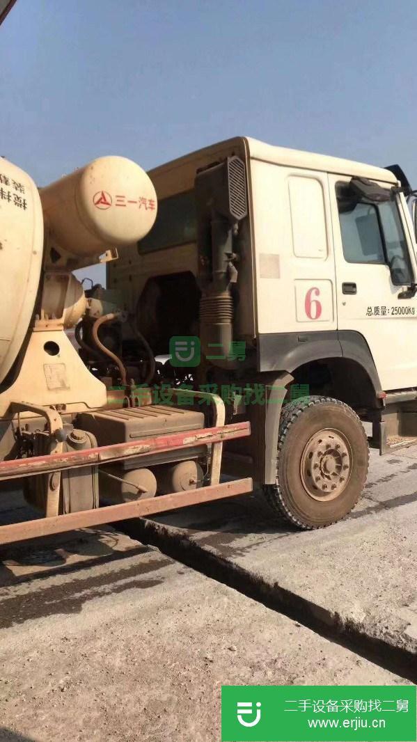 轉讓急售國五豪沃攪拌車12立方