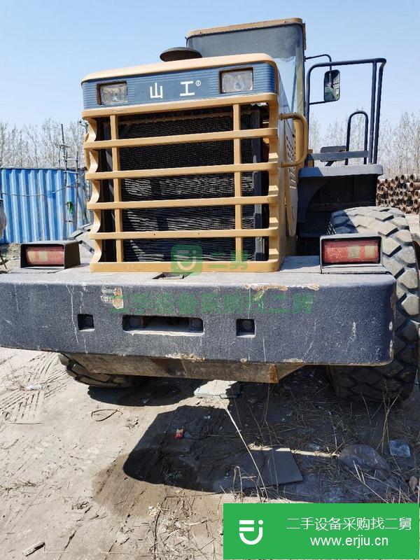 轉(zhuǎn)讓山工60裝載機(jī)，抱車，夾抱車，夾子鏟斗都有
