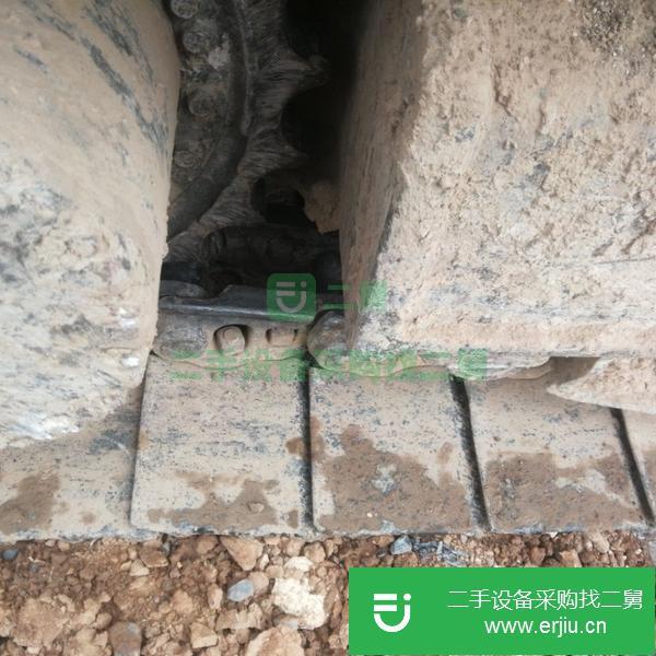 轉(zhuǎn)讓斗山225-7挖掘機(jī)工地完干活車(chē)10年的
