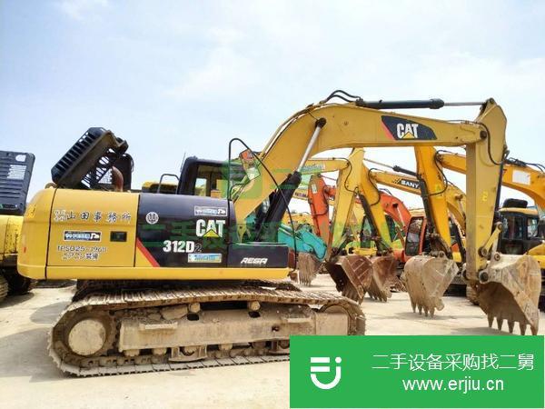 低價轉讓二手挖掘機卡特315、320、323、329和336等