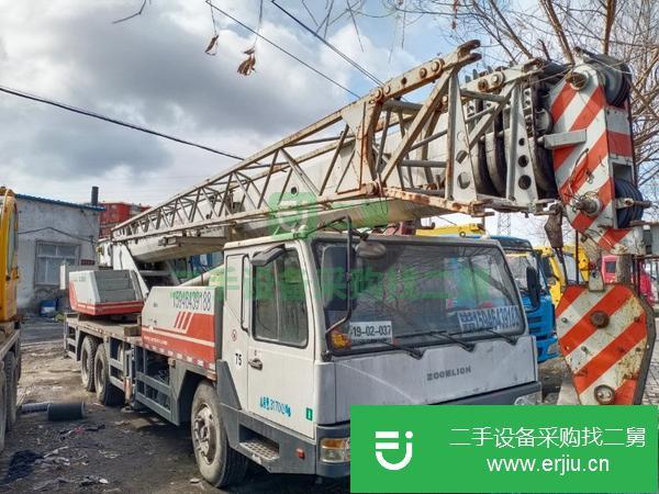 出售中聯25V5吊車