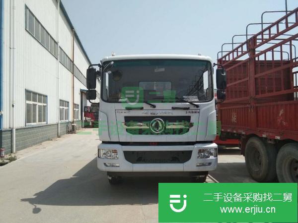 轉讓二手的東風D9軸距4500,15方灑水車康機180馬力