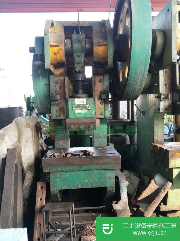 轉(zhuǎn)讓沃德精機125噸沖床壓力機上海二鍛100噸沖床160噸壓塊機