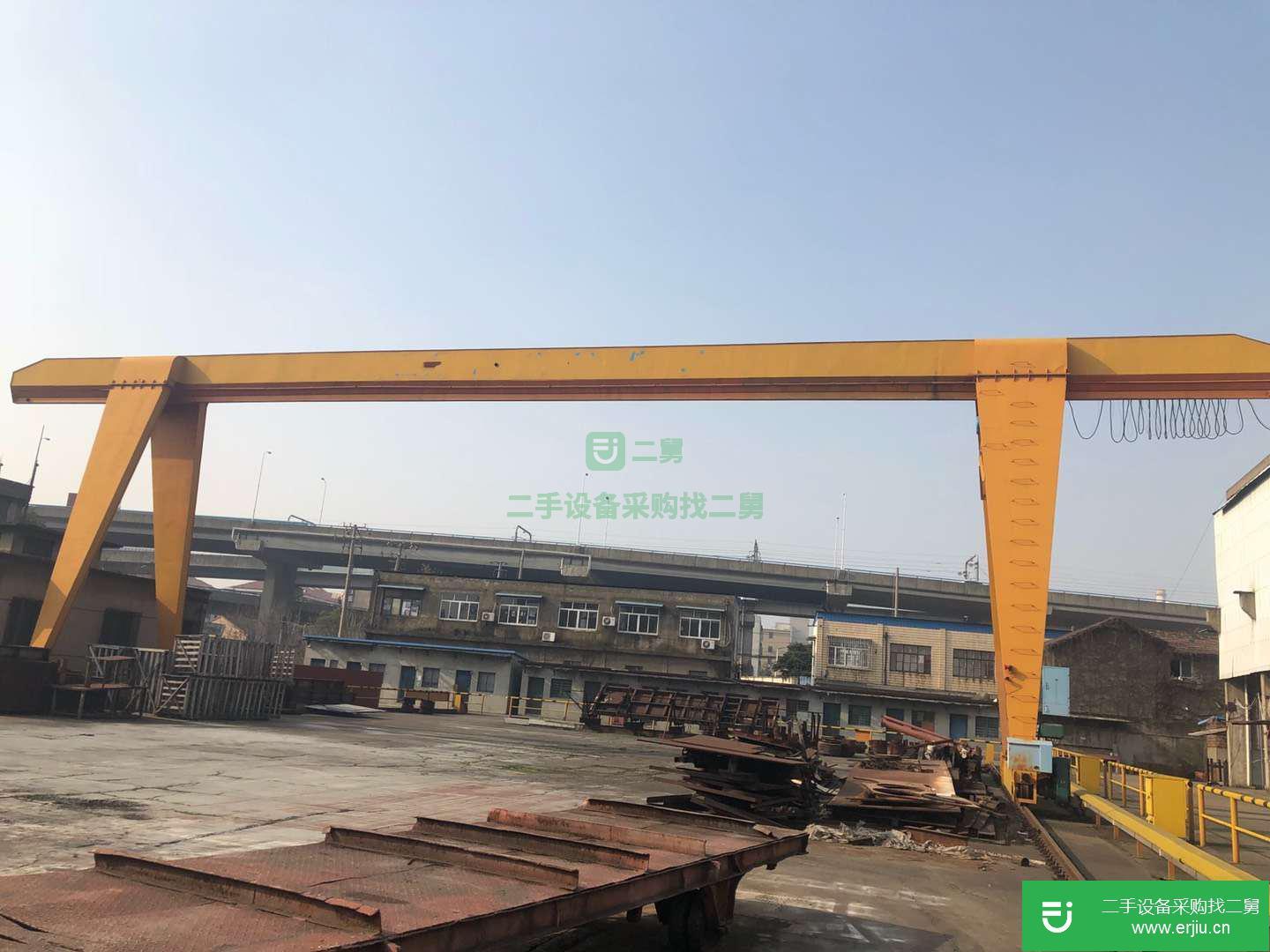 出售10噸葫蘆龍門跨度22米總長34米，起升高度9米