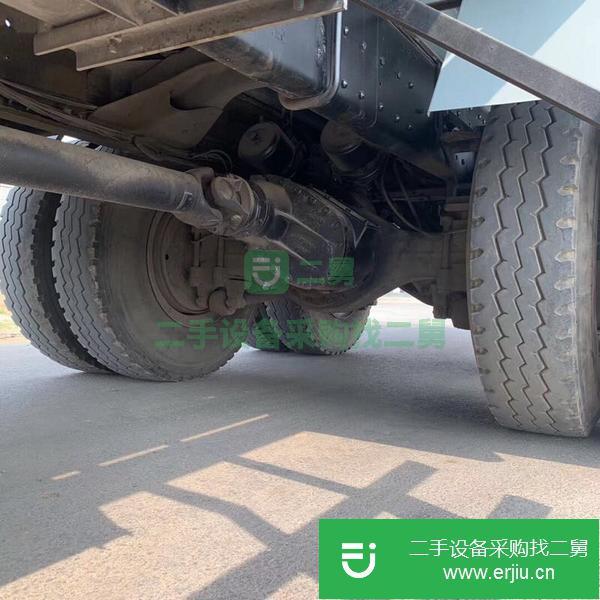 轉(zhuǎn)讓二手的德龍30噸灑水車