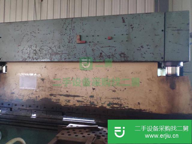 便宜處理  黃石折彎機67Y-90/3000