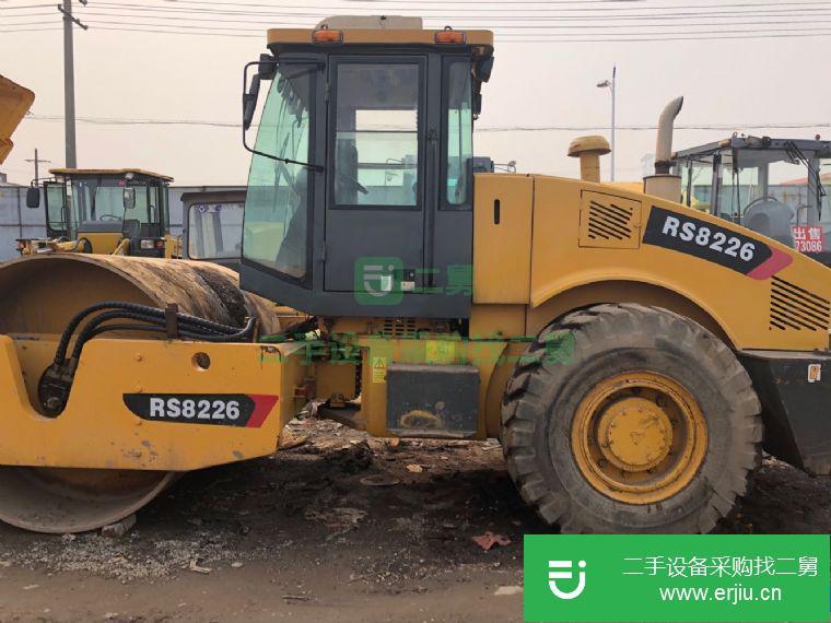 轉(zhuǎn)讓9成新二手徐工26噸壓路機(jī)