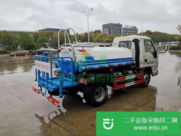 轉(zhuǎn)讓二手的2.5方灑水車,上藍(lán)牌