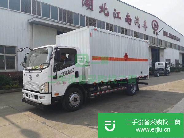轉讓二手的九成新的箱式運輸車