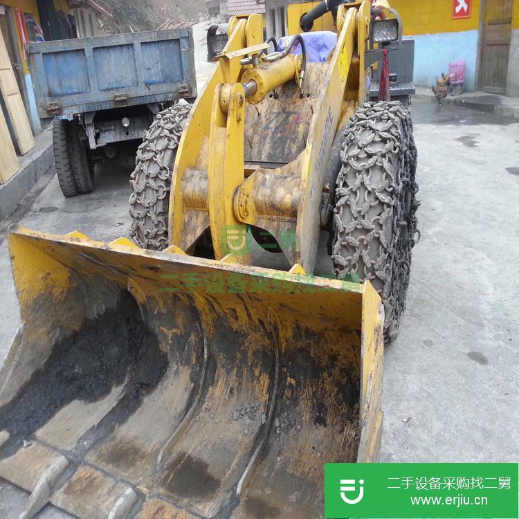 礦用裝載機(jī)_西礦礦山設(shè)備_遙控鏟運(yùn)機(jī)