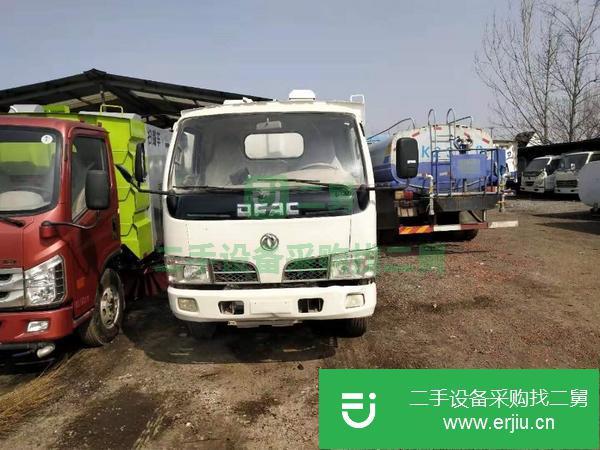 最低價出售掃路車 五方 包運輸  超低價