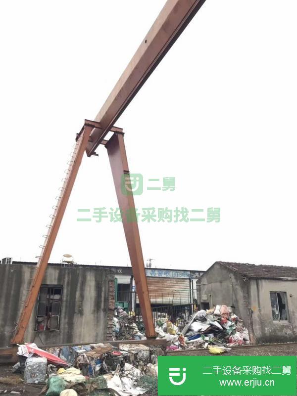 出售10噸23米跨度單懸5米起升高度9米上包下花龍門吊