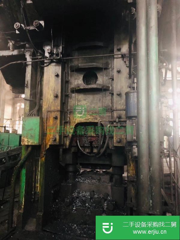 轉(zhuǎn)讓中國一重型機器3150噸熱模鍛壓力機