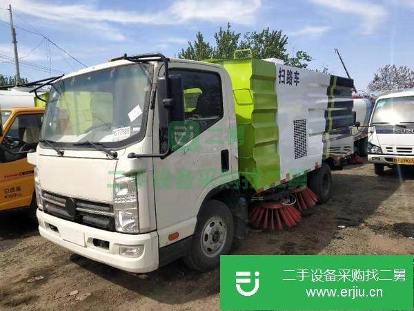 最低價出售掃路車 五方 包運輸  超低價