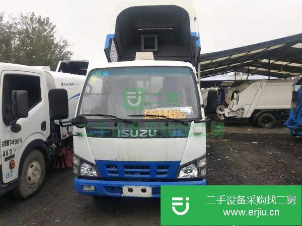 最低價出售掃路車 五方 包運輸  超低價