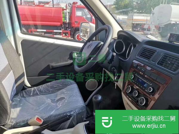 轉(zhuǎn)讓長(zhǎng)安睿行M8冷藏車(國(guó)六)城市配送最佳選擇