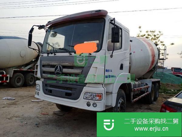 出售13年三一攪拌車 后八輪 國三 大12方 350馬力