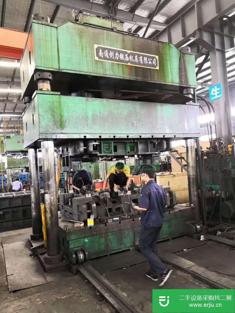 九成新二手630噸油壓機出售