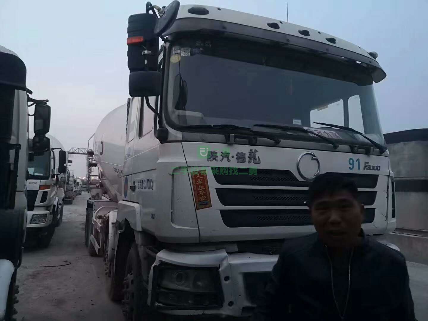 出售15年精品德龍攪拌車，二十方，國四排放