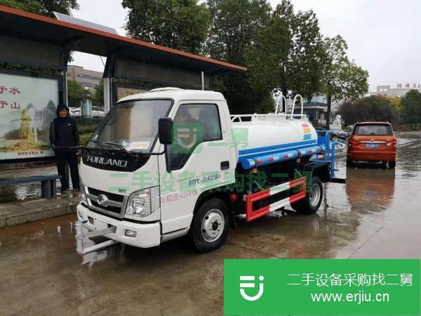 轉(zhuǎn)讓二手的2.5方灑水車,上藍(lán)牌