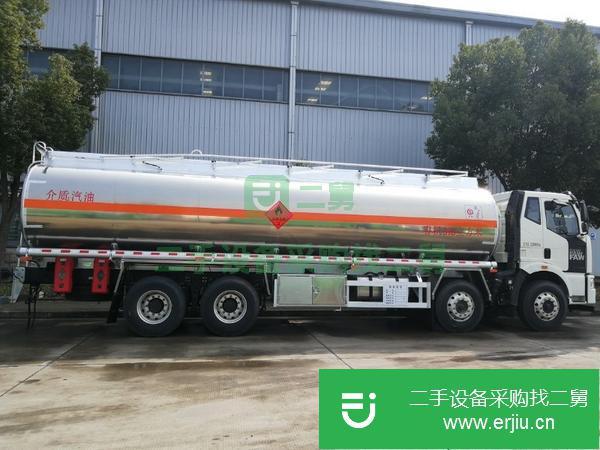 轉讓解放前四后八油罐車 31.6方汽油鋁合金運油車