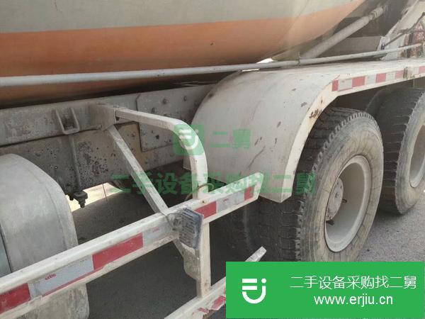轉讓二手攪拌罐車豪沃13年底大12方二手攪拌車