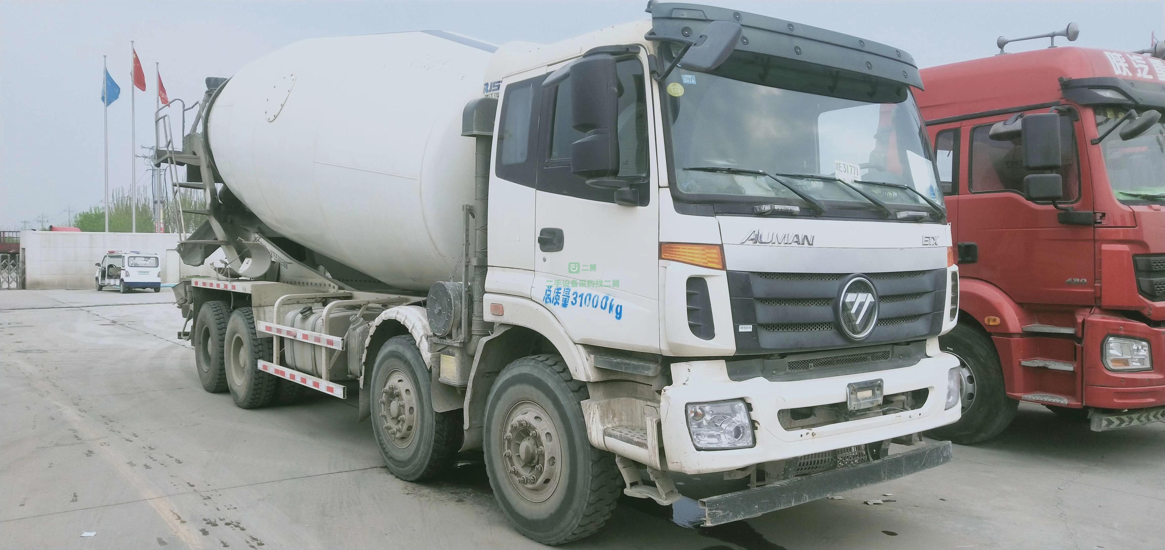出售16年歐曼攪拌車，國(guó)四排放，濰柴發(fā)動(dòng)機(jī)