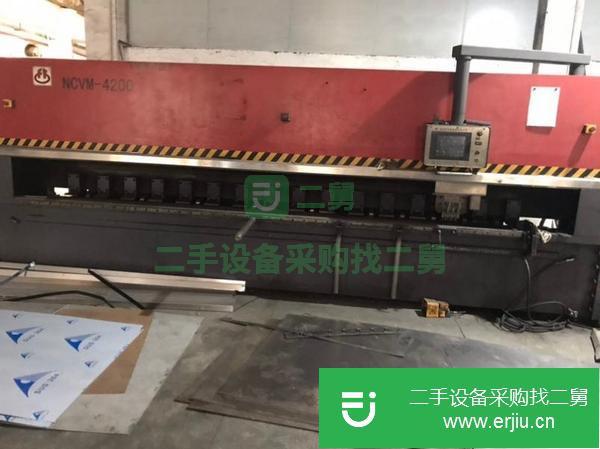 轉(zhuǎn)讓豐科4200數(shù)控刨槽機(jī),單頭4把刀二手剪板折彎?rùn)C(jī)
