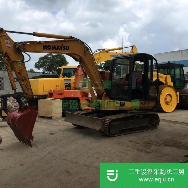 轉(zhuǎn)讓出售二手九成新挖掘機(jī)
