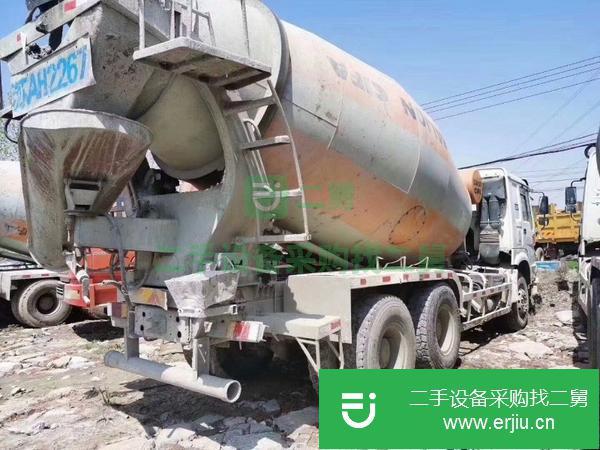 轉讓二手水泥攪拌罐車出售豪沃中聯14年國四大12方二手攪拌車