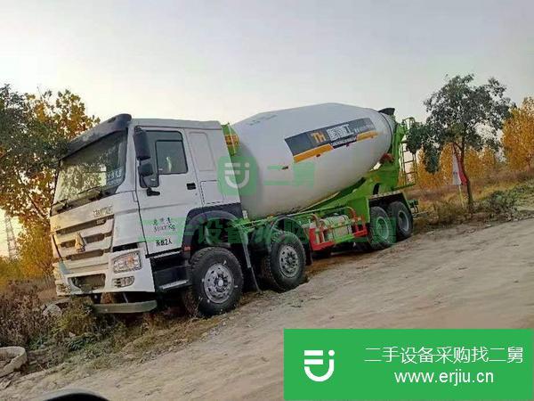 轉(zhuǎn)讓二手豪沃三一歐曼陜汽德龍混凝土攪拌罐車現(xiàn)車多無事故