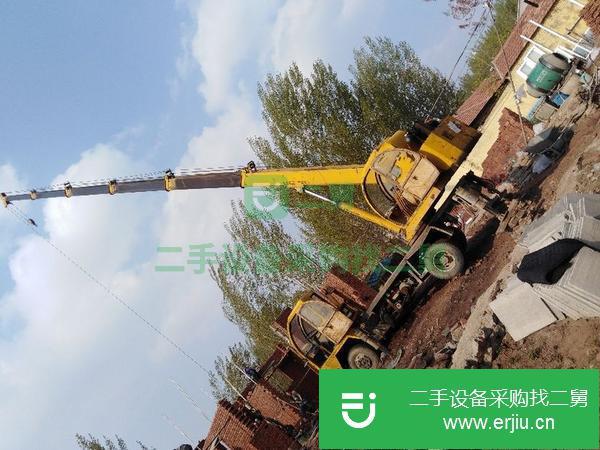 濟寧鑫達吊車5米六節(jié)，正在使用中底價轉讓