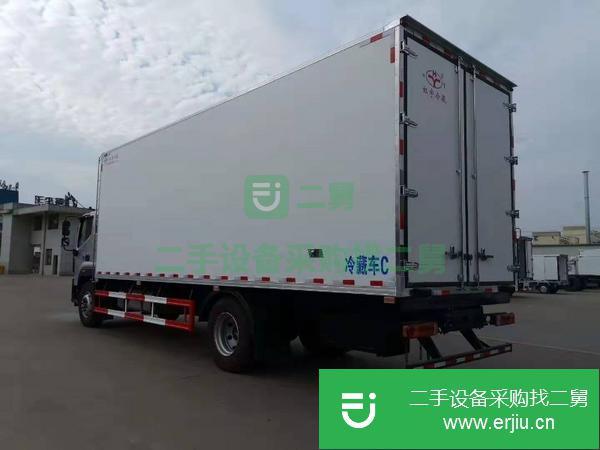 低價轉(zhuǎn)讓福田歐馬可S5  7.6米  冷藏車