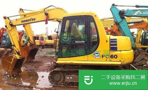 轉(zhuǎn)讓二手小松60-7挖掘機(jī) 二手挖土機(jī)