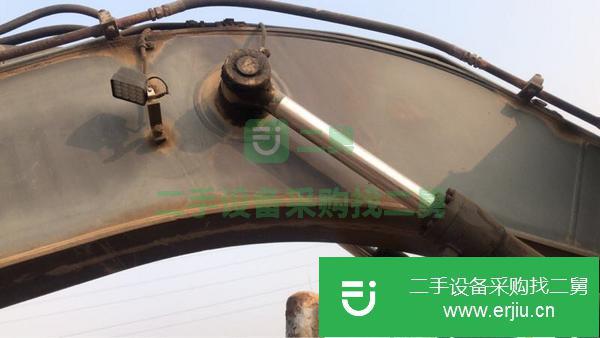 轉(zhuǎn)讓出售08年沃爾沃挖掘機(jī)。