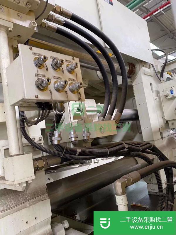 轉(zhuǎn)讓二手東芝DC800R壓鑄機(jī)鑄造機(jī)
