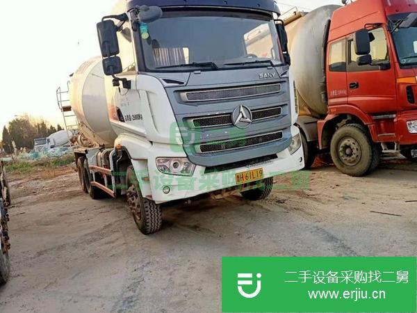轉讓一批二手歐曼，德龍豪沃解放J6混凝土攪拌罐車現車多無事故
