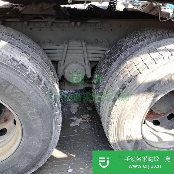 轉讓二手的陜汽德龍X3000牽引車  濰柴500馬力  17年9月份上戶   配13米高低板倉欄