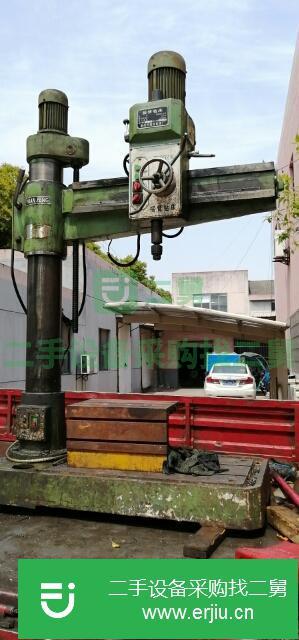 轉讓九成新4號銑床和鉆床