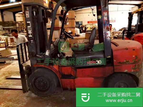 轉(zhuǎn)讓合力3噸叉車