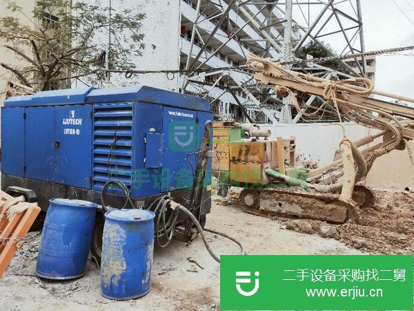 低價轉讓柳富達180/19空壓機一臺，機況完美
