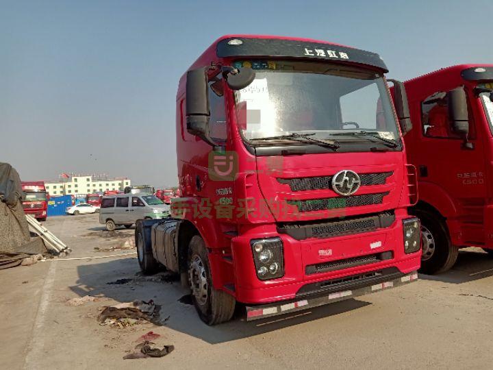 出售上汽紅巖杰卡 單驅(qū)單導(dǎo)向290馬力國(guó)五牽引車