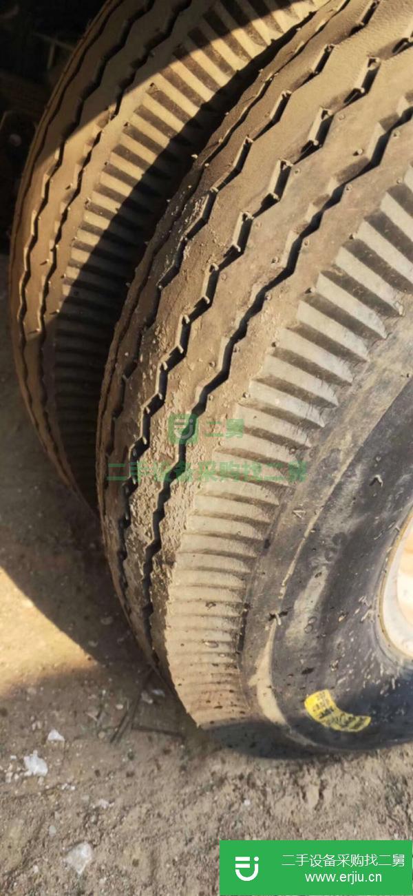 轉讓二手的九成新的黑豹運輸車